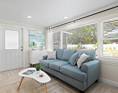 2641 Martin Street - Photo Thumbnail 25