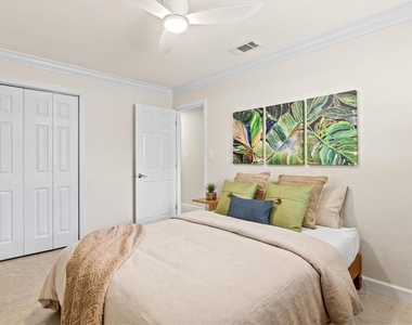 2641 Martin Street - Photo Thumbnail 39