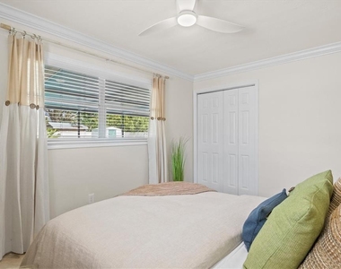 2641 Martin Street - Photo Thumbnail 40