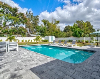 2641 Martin Street - Photo Thumbnail 48