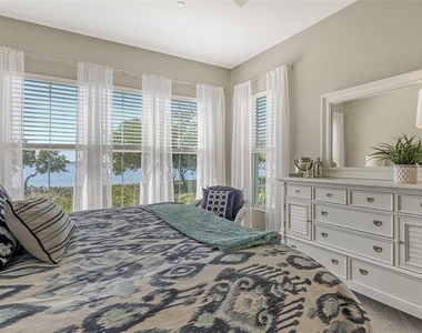 280 Saint Lucia Drive - Photo Thumbnail 20