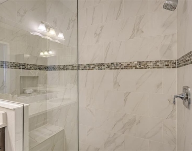 280 Saint Lucia Drive - Photo Thumbnail 23