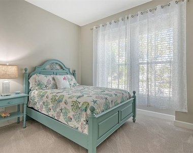 280 Saint Lucia Drive - Photo Thumbnail 24