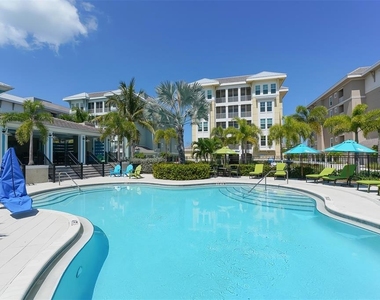 280 Saint Lucia Drive - Photo Thumbnail 48