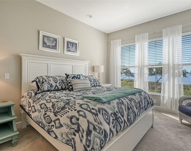 280 Saint Lucia Drive - Photo Thumbnail 19