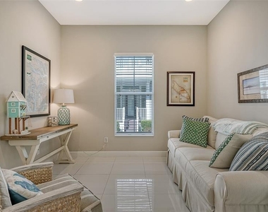 280 Saint Lucia Drive - Photo Thumbnail 32