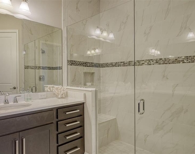 280 Saint Lucia Drive - Photo Thumbnail 22