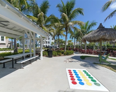 280 Saint Lucia Drive - Photo Thumbnail 65