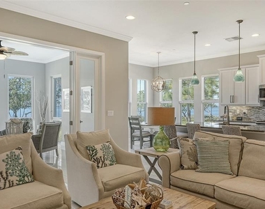 280 Saint Lucia Drive - Photo Thumbnail 9