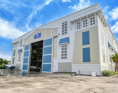 280 Saint Lucia Drive - Photo Thumbnail 73