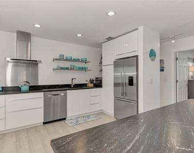 5516 Avenida Del Mare - Photo Thumbnail 18