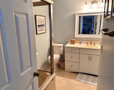 425 Cerromar Terrace - Photo Thumbnail 4