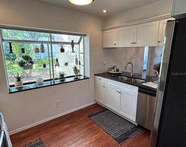 425 Cerromar Terrace - Photo Thumbnail 47