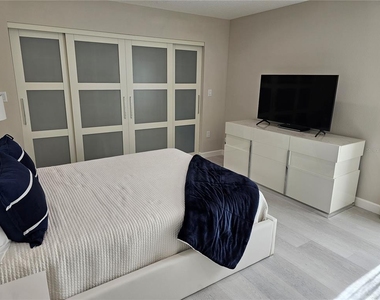 3503 Avenida Madera - Photo Thumbnail 25
