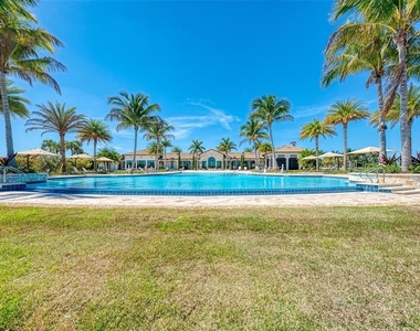 228 Maraviya Boulevard - Photo Thumbnail 71