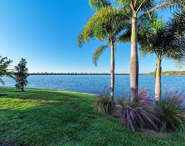 228 Maraviya Boulevard - Photo Thumbnail 45