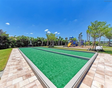228 Maraviya Boulevard - Photo Thumbnail 81