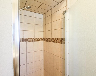 2807 67th Street W - Photo Thumbnail 16