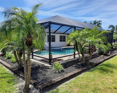 910 Caples Street - Photo Thumbnail 23