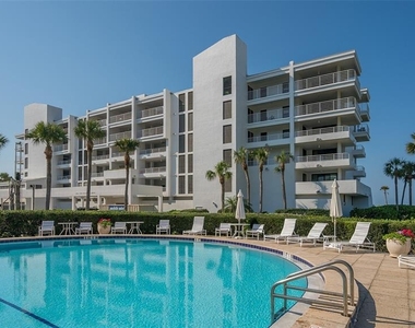 2109 Gulf Of Mexico Drive - Photo Thumbnail 33