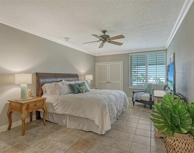 2109 Gulf Of Mexico Drive - Photo Thumbnail 8