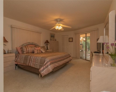 3805 Sun Eagle Lane - Photo Thumbnail 15