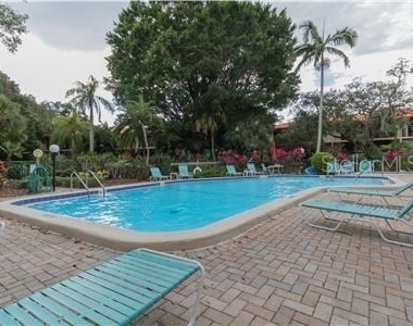 3805 Sun Eagle Lane - Photo Thumbnail 2