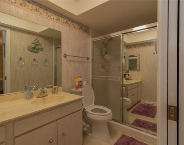 3805 Sun Eagle Lane - Photo Thumbnail 18