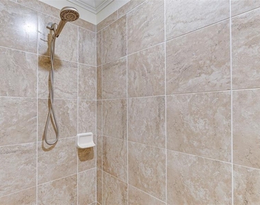17108 Vardon Terrace - Photo Thumbnail 23