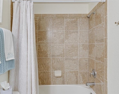 17108 Vardon Terrace - Photo Thumbnail 27