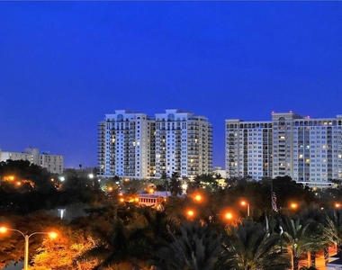 750 N Tamiami Trail - Photo Thumbnail 51