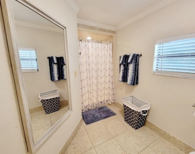 1817 Ivanhoe Street - Photo Thumbnail 19