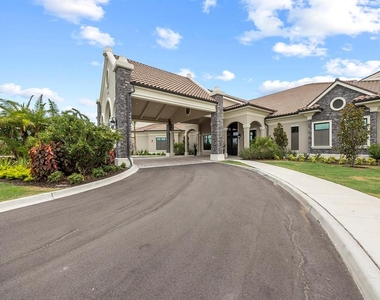 5623 Mulligan Way - Photo Thumbnail 68
