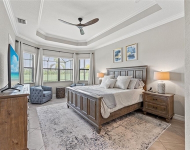 5623 Mulligan Way - Photo Thumbnail 42