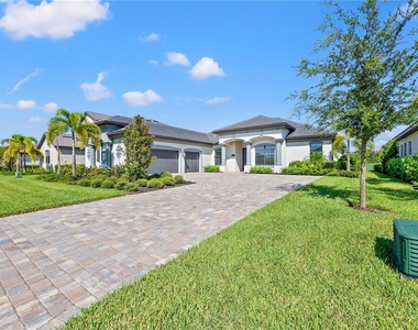 5623 Mulligan Way - Photo Thumbnail 29