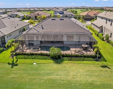 5623 Mulligan Way - Photo Thumbnail 5