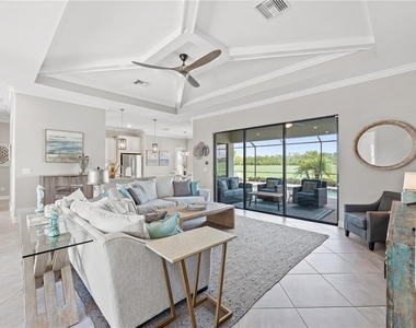 5623 Mulligan Way - Photo Thumbnail 27