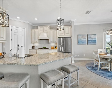 5623 Mulligan Way - Photo Thumbnail 23