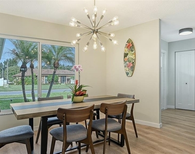 3924 Helene Street - Photo Thumbnail 12