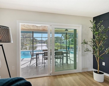 3924 Helene Street - Photo Thumbnail 10