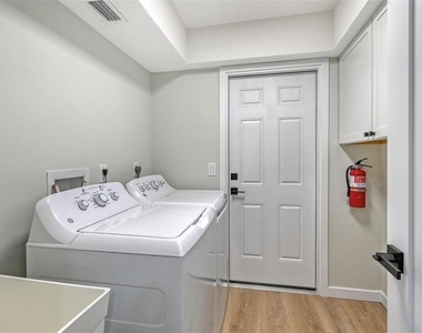 3924 Helene Street - Photo Thumbnail 41