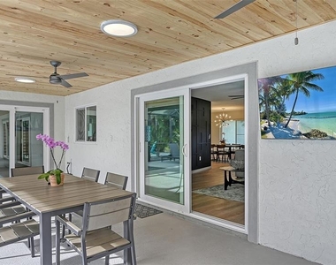 3924 Helene Street - Photo Thumbnail 16