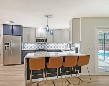 3924 Helene Street - Photo Thumbnail 26