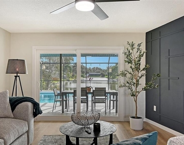 3924 Helene Street - Photo Thumbnail 8