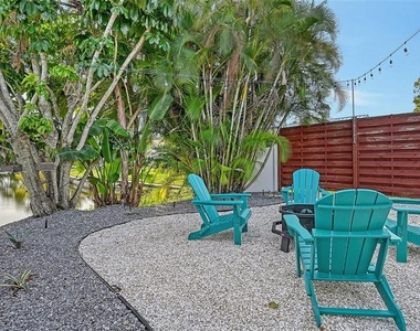 3924 Helene Street - Photo Thumbnail 48
