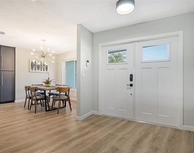 3924 Helene Street - Photo Thumbnail 4