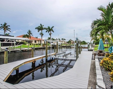 3328 Se 18th Avenue - Photo Thumbnail 35