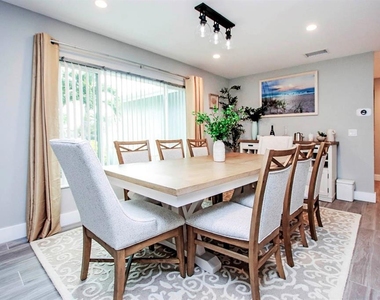 3328 Se 18th Avenue - Photo Thumbnail 29