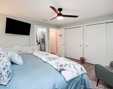 3328 Se 18th Avenue - Photo Thumbnail 18