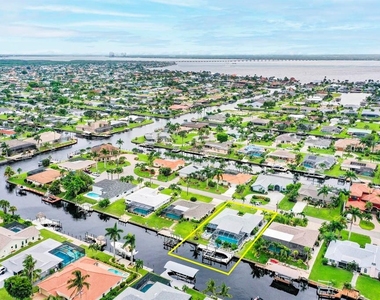 3328 Se 18th Avenue - Photo Thumbnail 47
